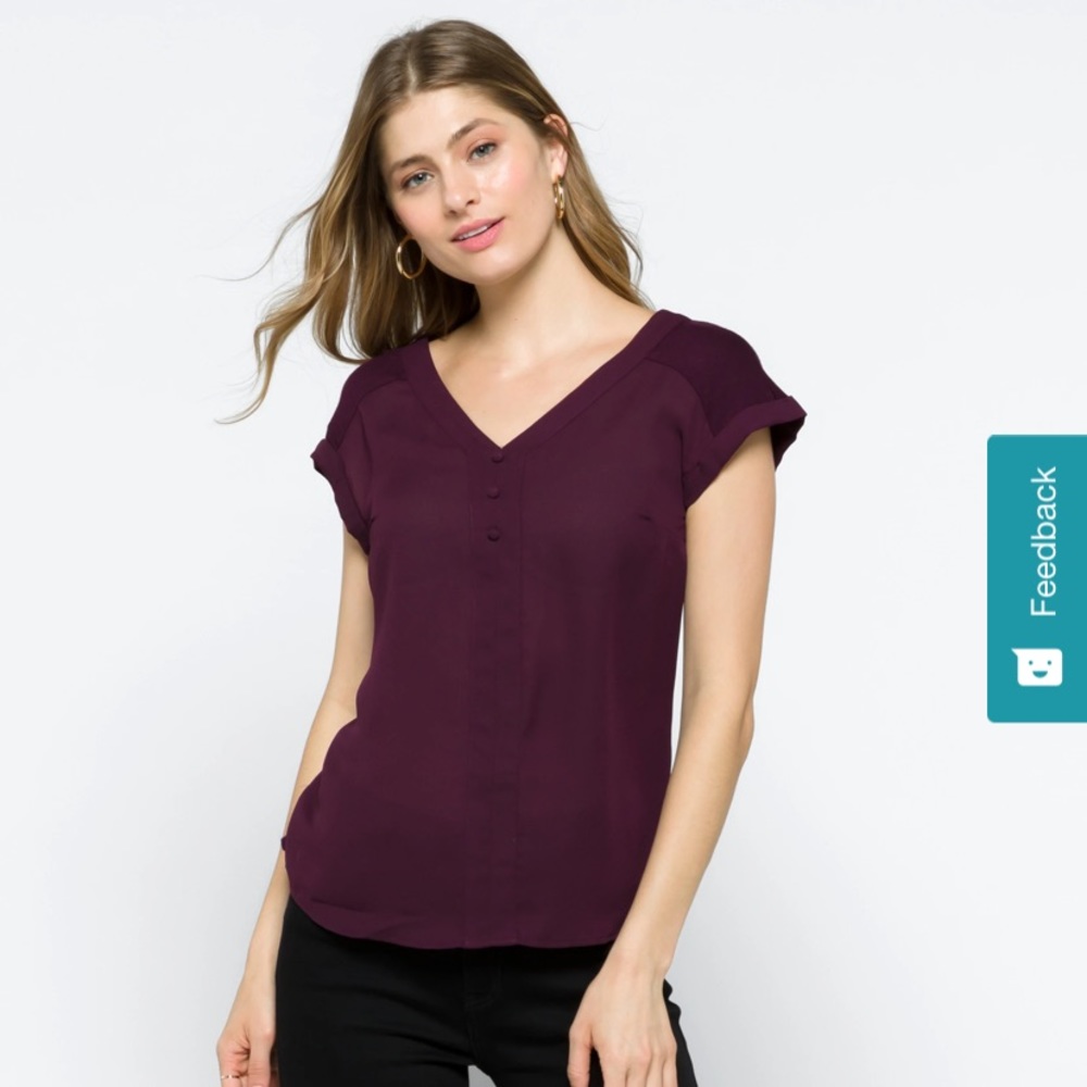 Fortune & Ivy Helina Mixed Material Blouse. Burgundy— size medium.